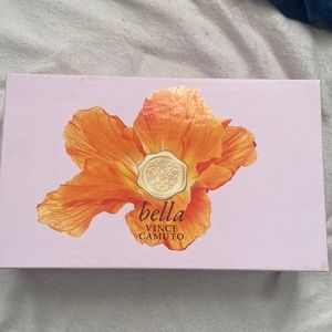 Vince Camuto perfume set